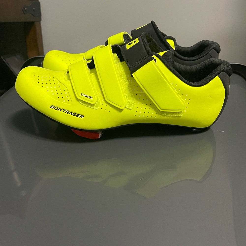 Cycling Shoes - Size 9 (Bontrager)
